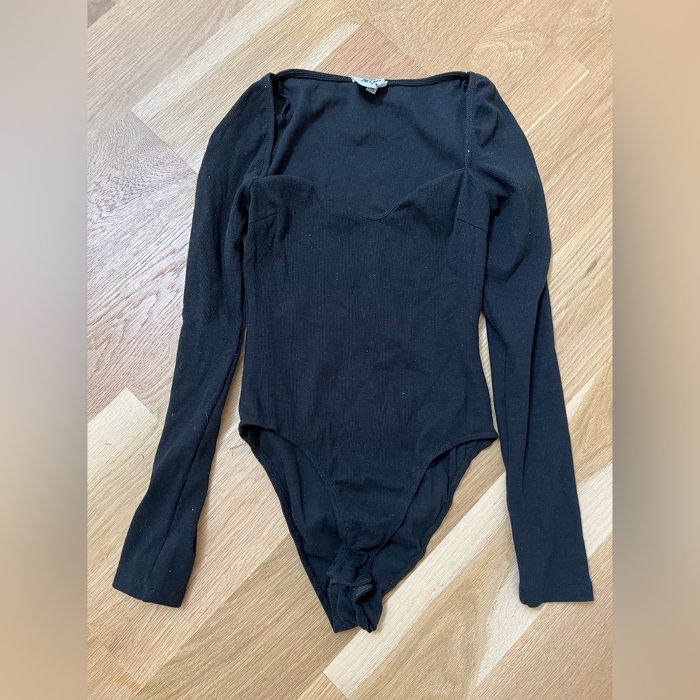 Princess Polly black bodysuit size 4